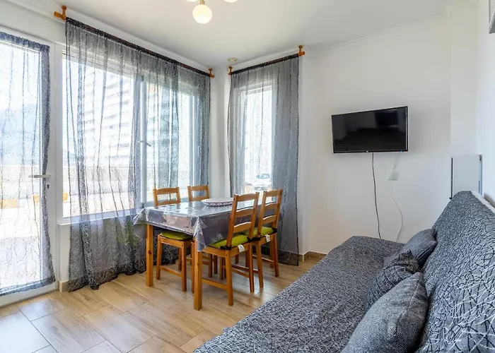 Inftour President 2 Apartamento